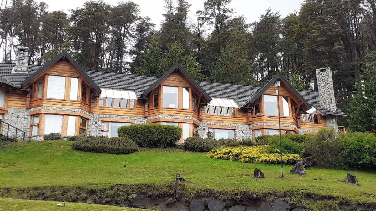 Villa La Angostura Hotel | El Bosque by DOT Tradition