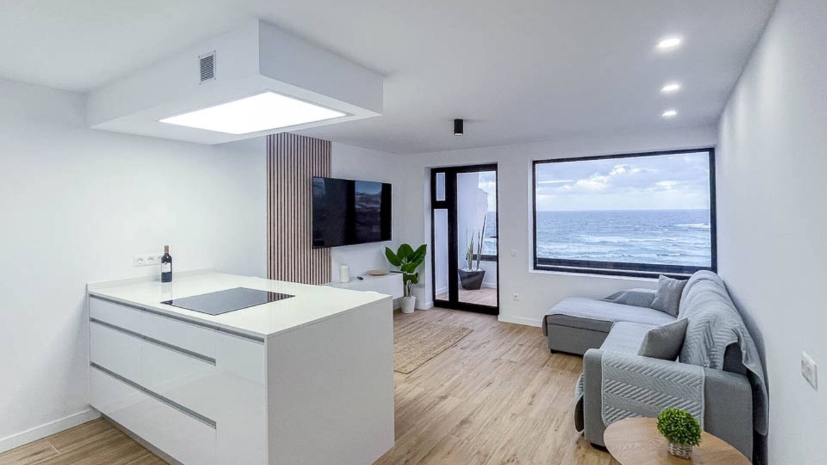 Telde Apartment | El Bunker Luxury Suite en Playa del Hombre con vista al mar