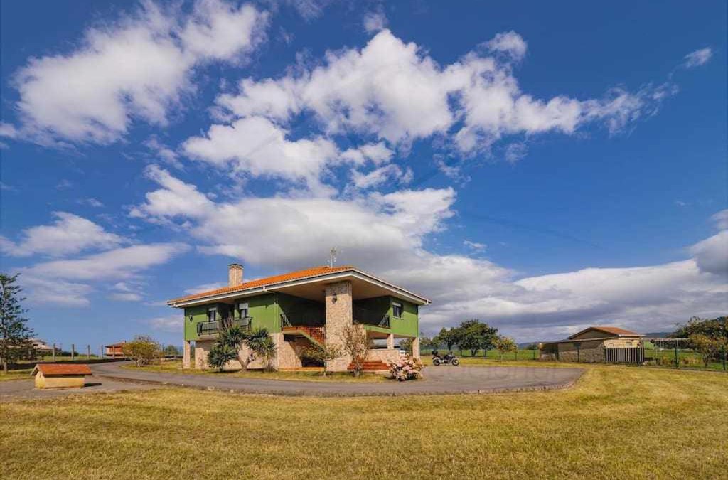 Periurbano - Rural House | El Collao de Nuño