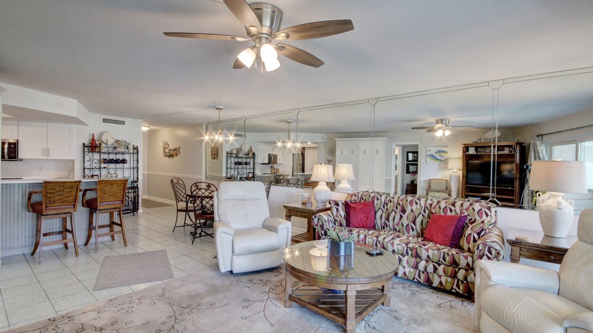 Harold Condo | El Matador 434 - FREE TICKETS! Your stay includes free tickets to many area attractions!