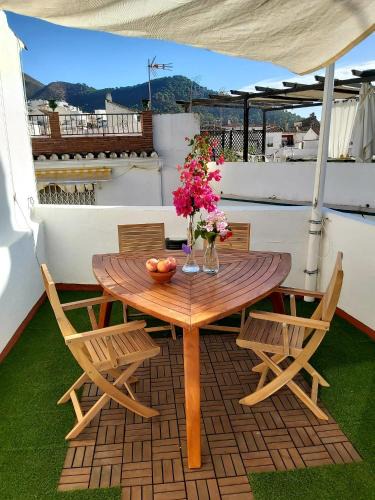 Ojen House | El Molinillo