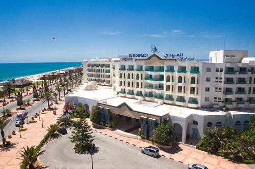 Yasmine Hotel | El Mouradi Hammamet