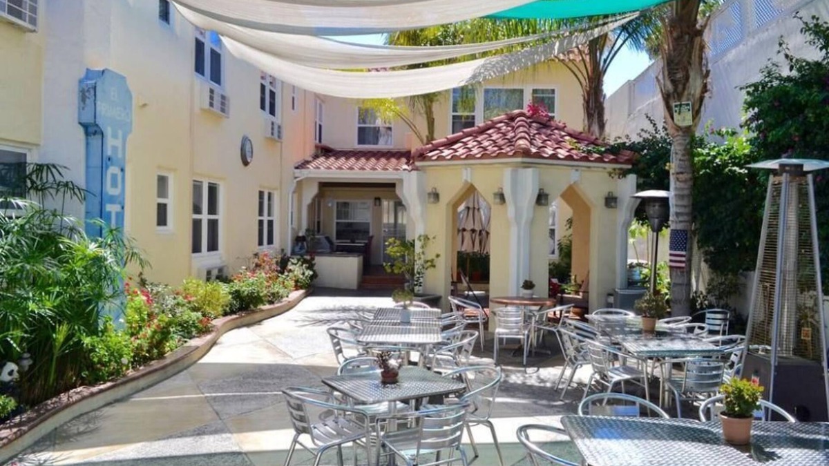 Lincoln Acres House | El Primero Hotel