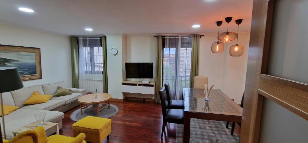 Aviles House | El Rincón de Carbayedo - Avilés - 4 hab - VV-2523-AS