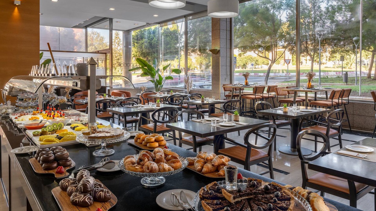 Almeria Hotel | Elba Almería Business & Convention Hotel