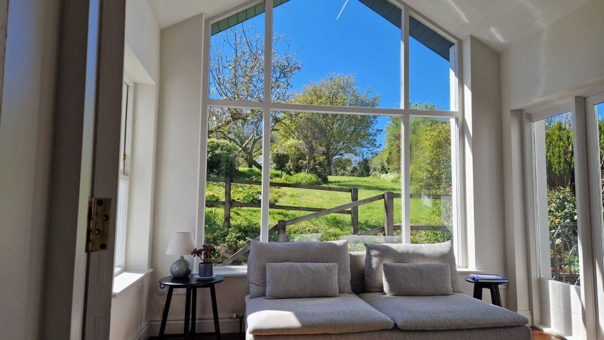 Roundstone Bed & Breakfast | Eldon's Bed & Breakfast