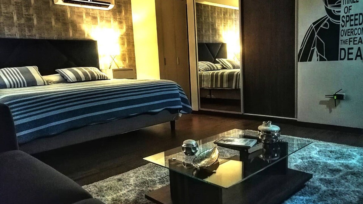 Santa Cruz Apartment | Elegant apartment in excellent location
