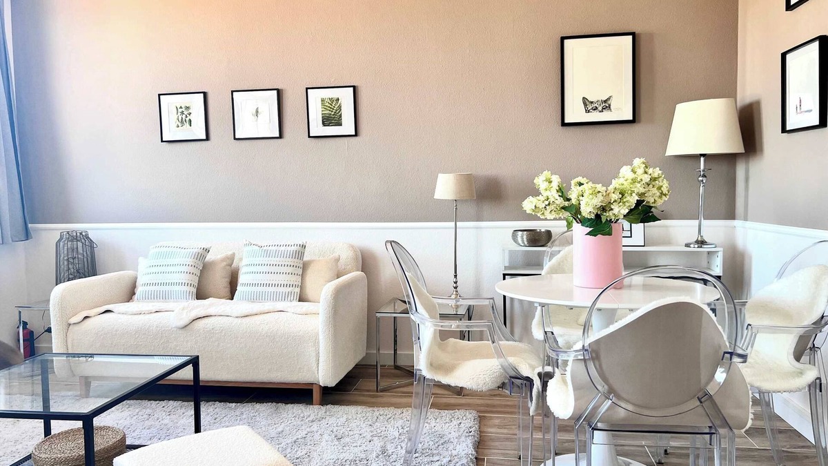 Dailly Apartment | Elegance Meets Skyline Views – Prime Brussels Location