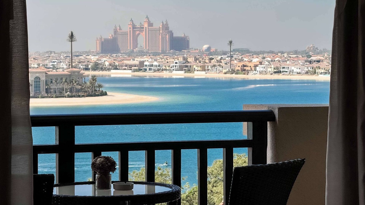 Palm Jumeirah Apartment | Elegant 1BR Full Palm View Apartment at 5-star Resort