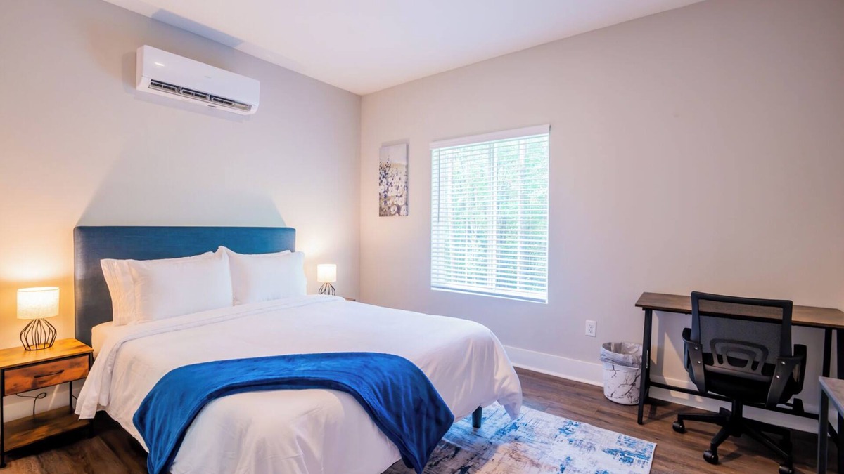 Port Wentworth Apartment | Elegant 2-bedroom apartment with AC, fitness, pool - C