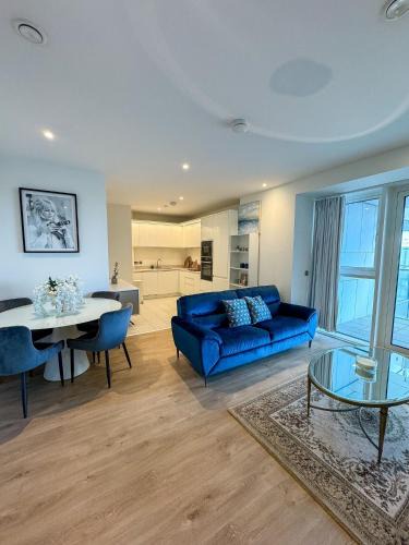 Grand Canal Dock Apartment | Elegant 2 Bedroom Apartment in Grand Canal