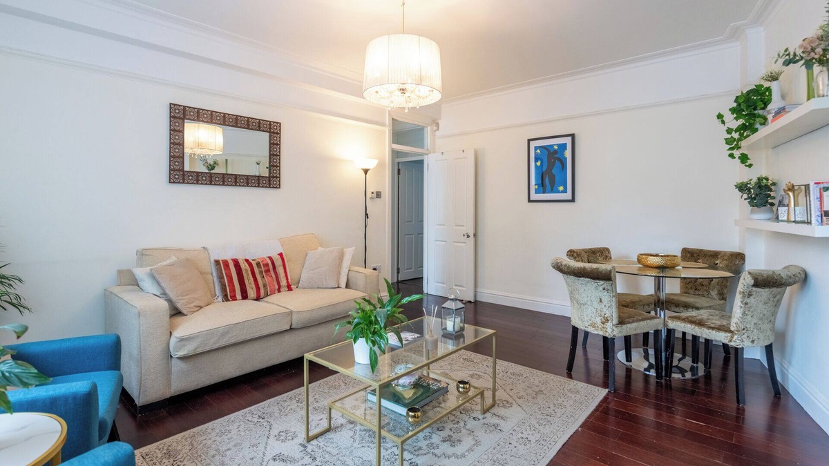 Bryanston and Dorset Square Apartment | Elegant 2BD Flat in the Heart of Marylebone