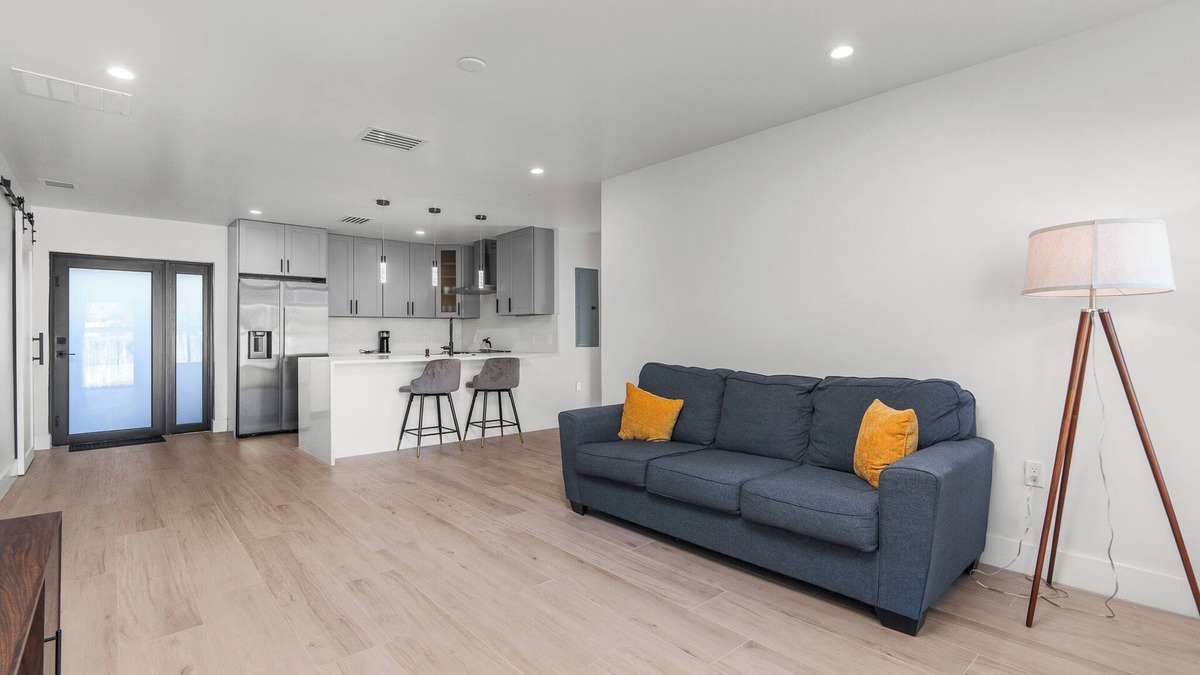 Delray Beach Villa | Elegant 3 bedroom 2 bathroom near downtown Delray Beach