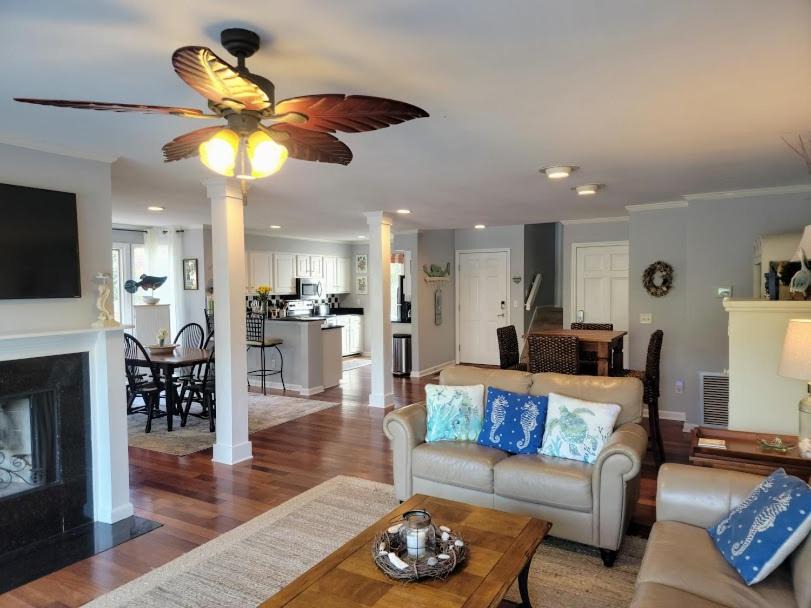 Isle of Palms Villa | Elegant 3 BR 3 BA Wild Dunes Gated Resort Villa with 2 Golf Courses, Beach and Pool