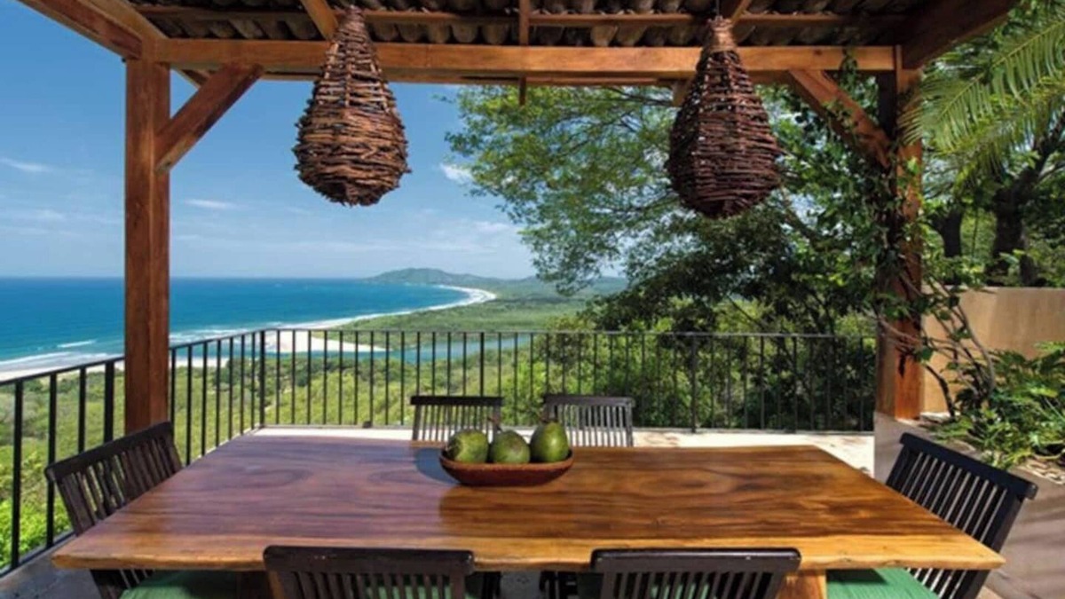 Tamarindo House | Elegant 6 bedroom home with spectacular views