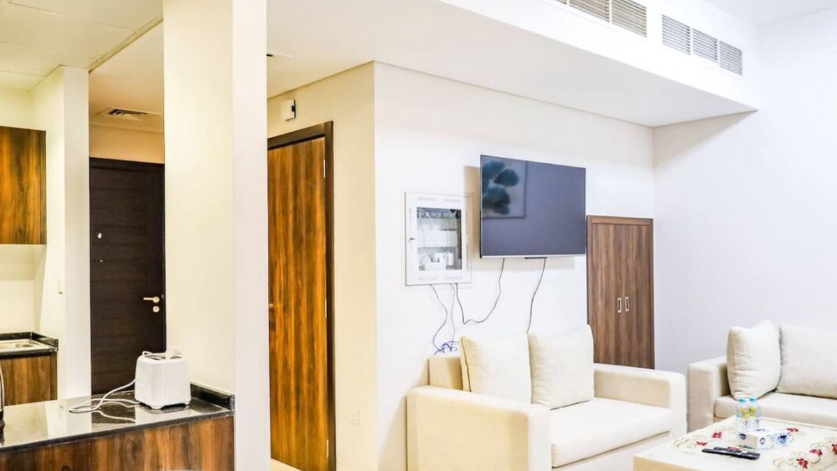 Dubai Villa | Elegant and Inviting 3BR Villa Townhouse