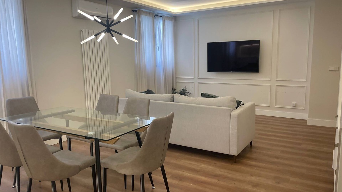 Golden Triangle of Art Apartment | Elegant apartment in Atocha 2 Bedrooms 2 Bathrooms