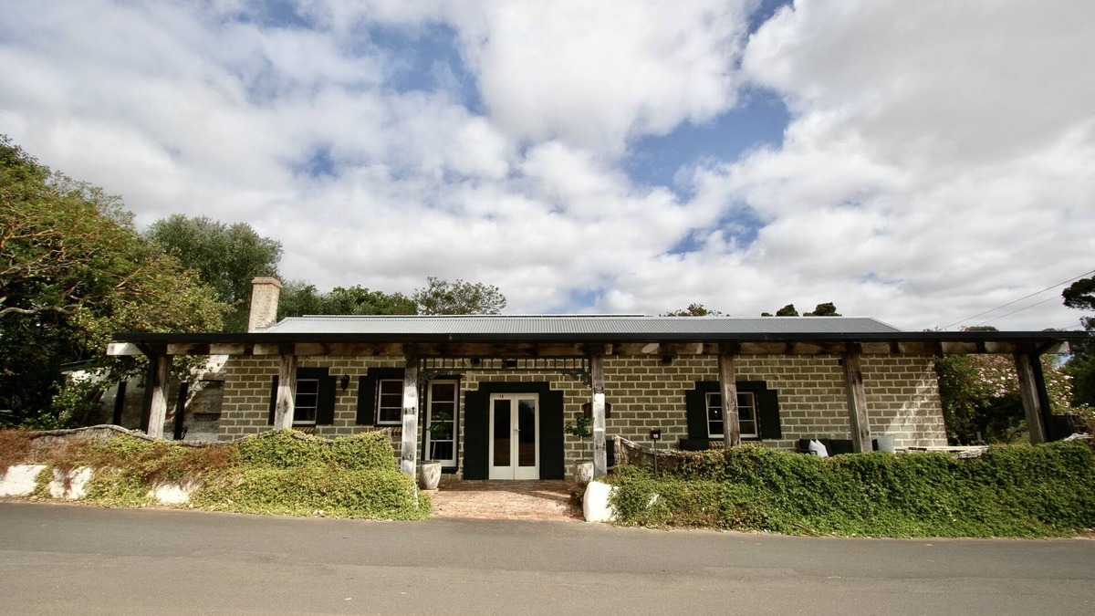 Cowaramup Bed & Breakfast | Elegant boutique guesthouse in the heart of the Margaret River Wine Region