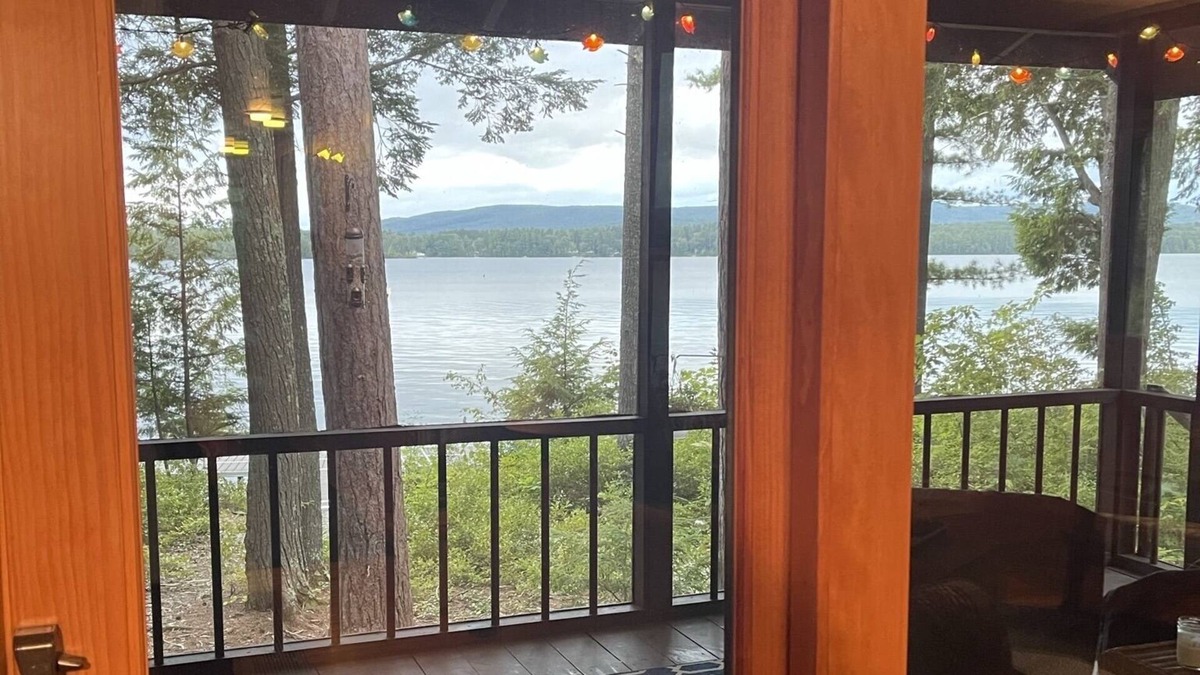 Belgrade Cabin | Elegant Cabin on Great Pond