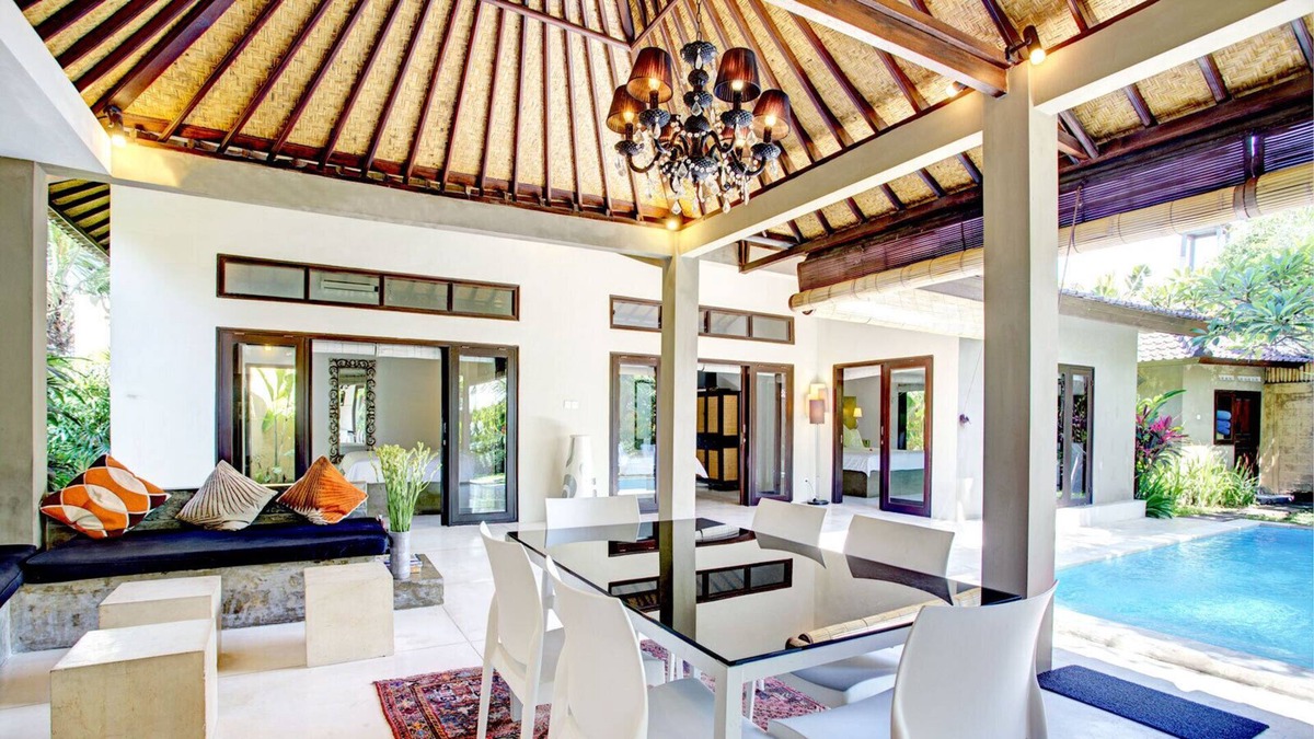Sunset Road Villa | Elegant, Chic, Slightly Funky Villa - Lush Gardens, Private Pool