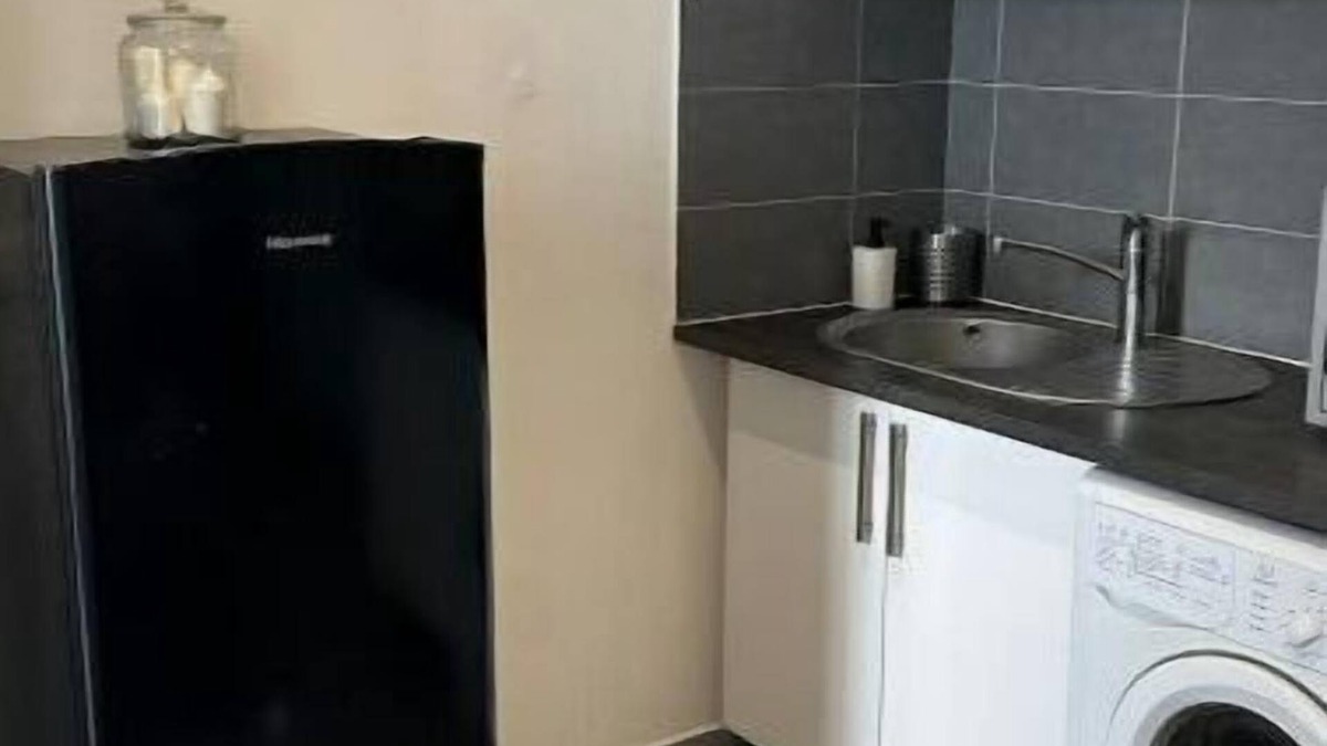 Le Pre-Saint-Gervais Apartment | Elegant cocoon near Paris!