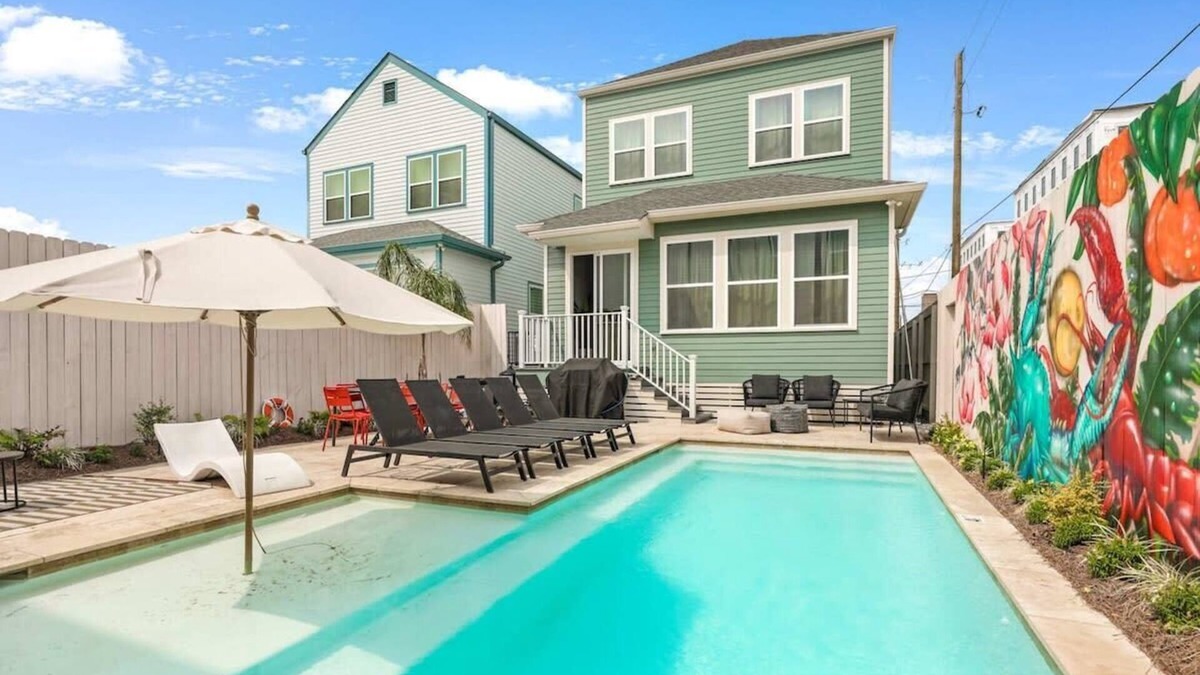 Faubourg Lafayette House | Elegant & Cosy House w/Heated Pool Patio & Parking