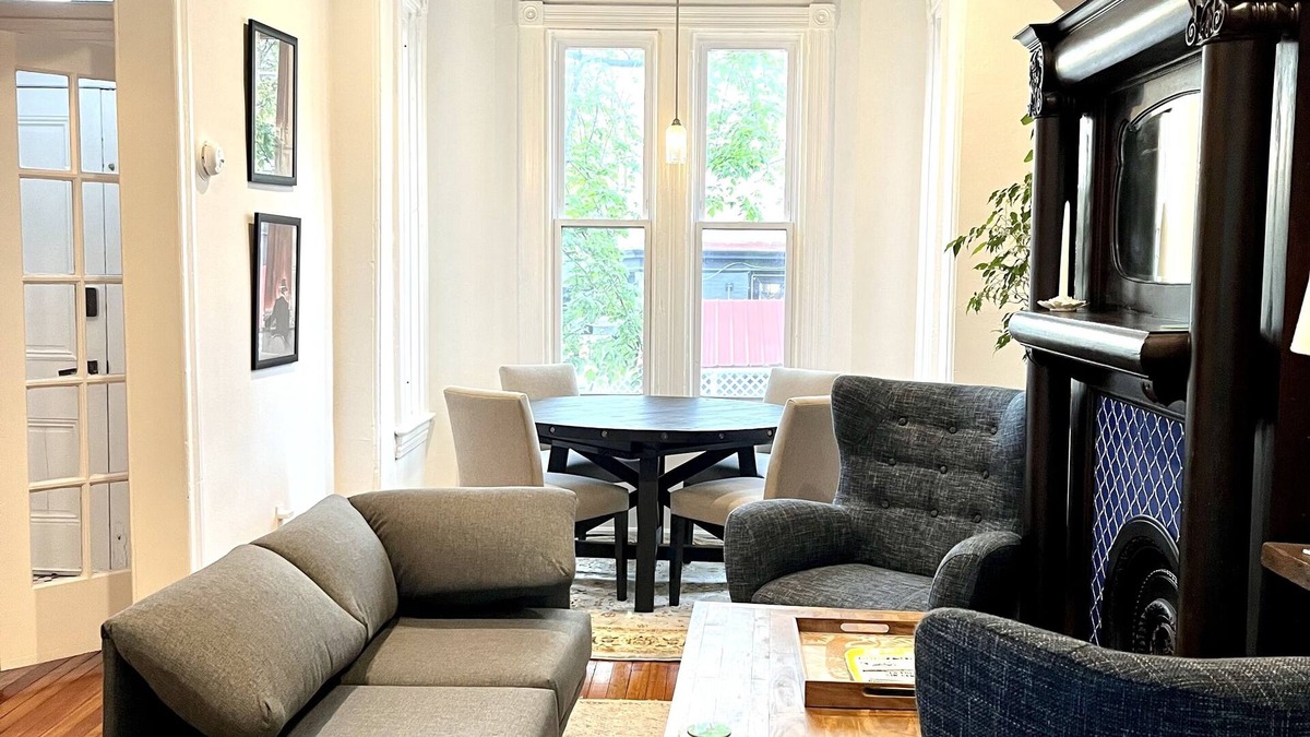 Le Droit Park House | Elegant, Historic Townhouse in Heart of DC