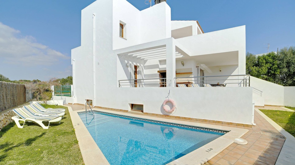 Cala d'Or Villa | Elegant holiday home in a central location, 500 metres from the sea - Casa Montevela