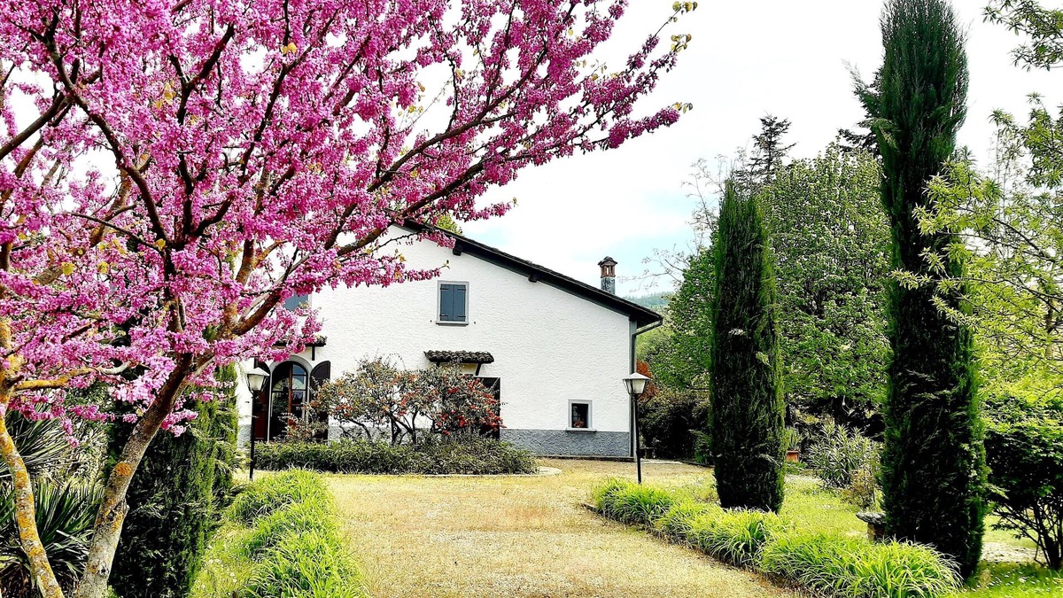 Savigno Villa | Elegant Italian villa nestled perfectly in the Bolognese hills of Emilia-Romagna