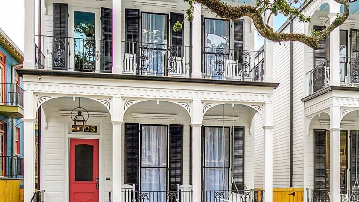 Mid-City House | Elegant Mid City Luxurious Home On Streetcar Line Free Parking