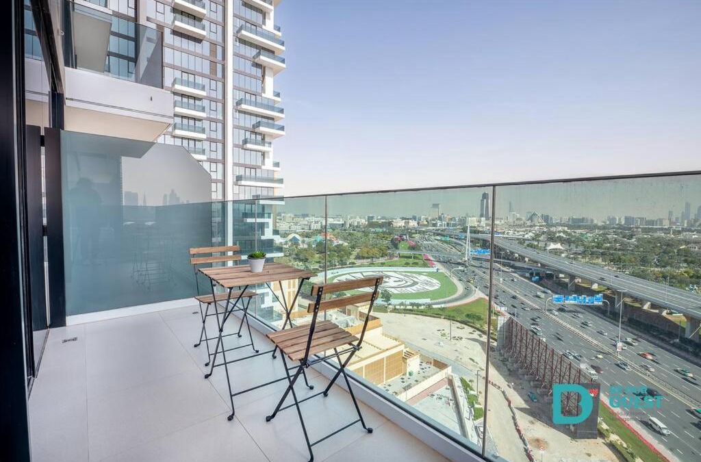 Bur Dubai Apartment | Elegant One Bedroom Apartment in Wasl 1 Residence
