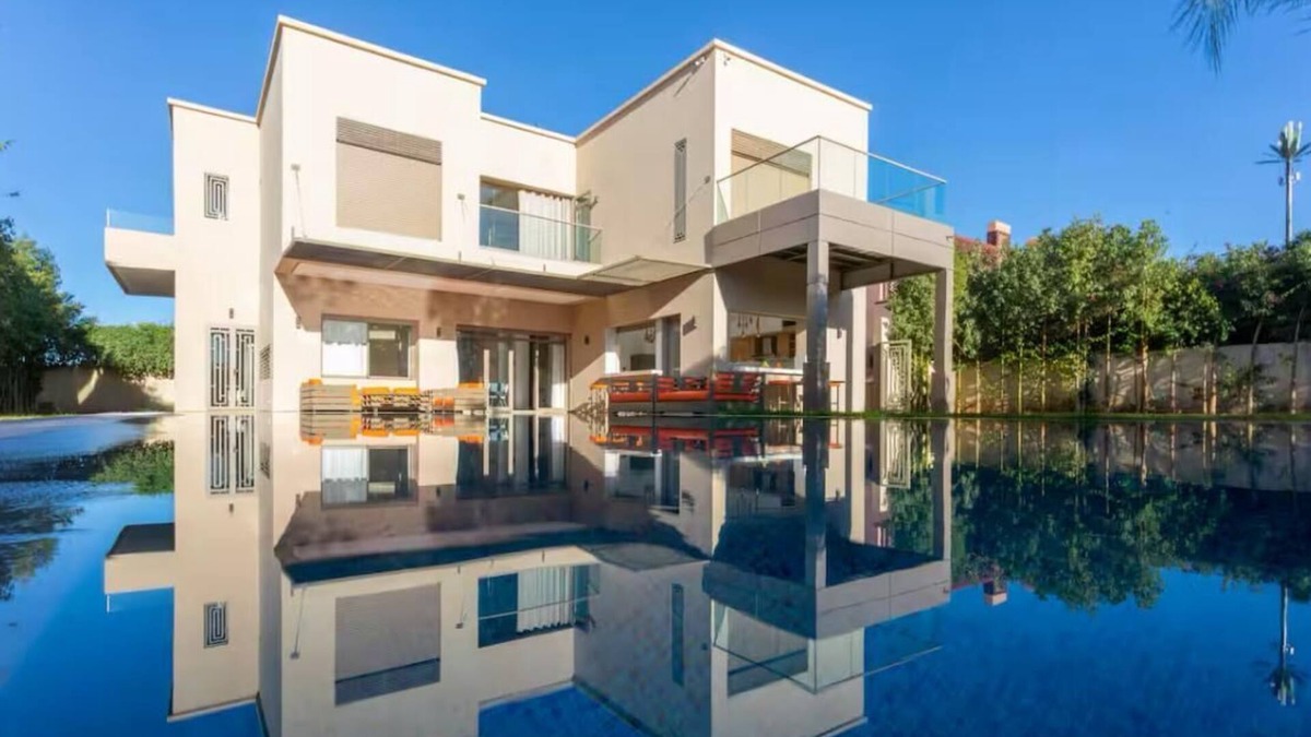Gueliz Villa | Elegant Prestige Villa in amelkiss Heated Pool and Exclusive Comfort