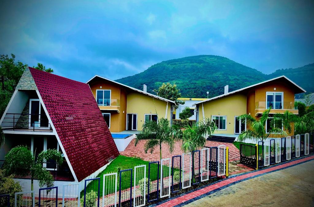 Rajgurunagar Villa | Elegant Resort And Health Club