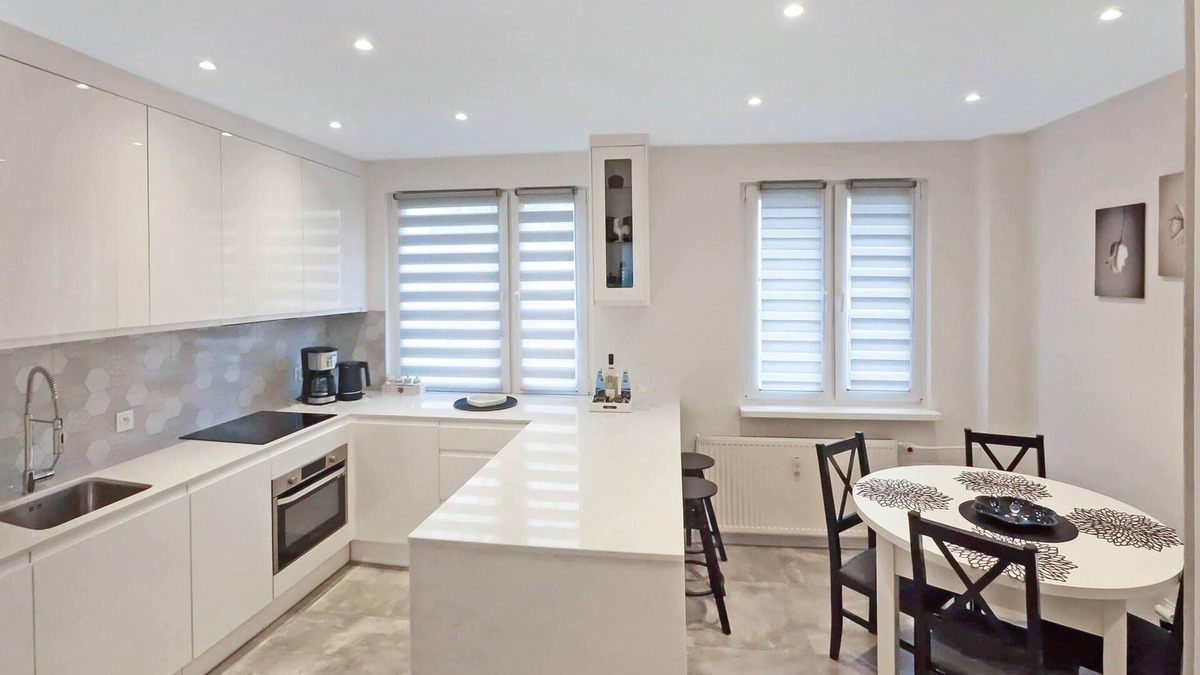 Torun Apartment | Elegant Sanctuary Minutes from Toruń's Medieval UNESCO Treasures