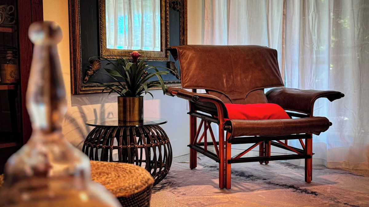 High Springs Apartment | Elegant Studio, 5 Min Walk to Main Street’s Antique Shops & Restaurants!