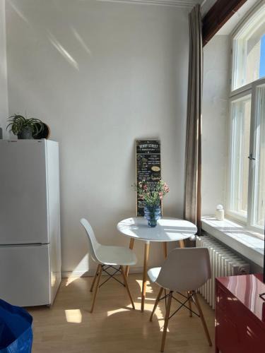 Hietalahti Apartment | Elegant studio apartment in down town Helsinki