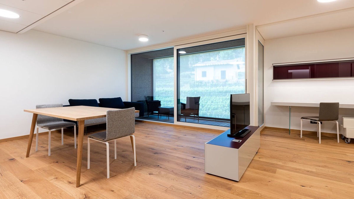 Stabio Apartment | Elegant stylish apartment in a new modern complex.