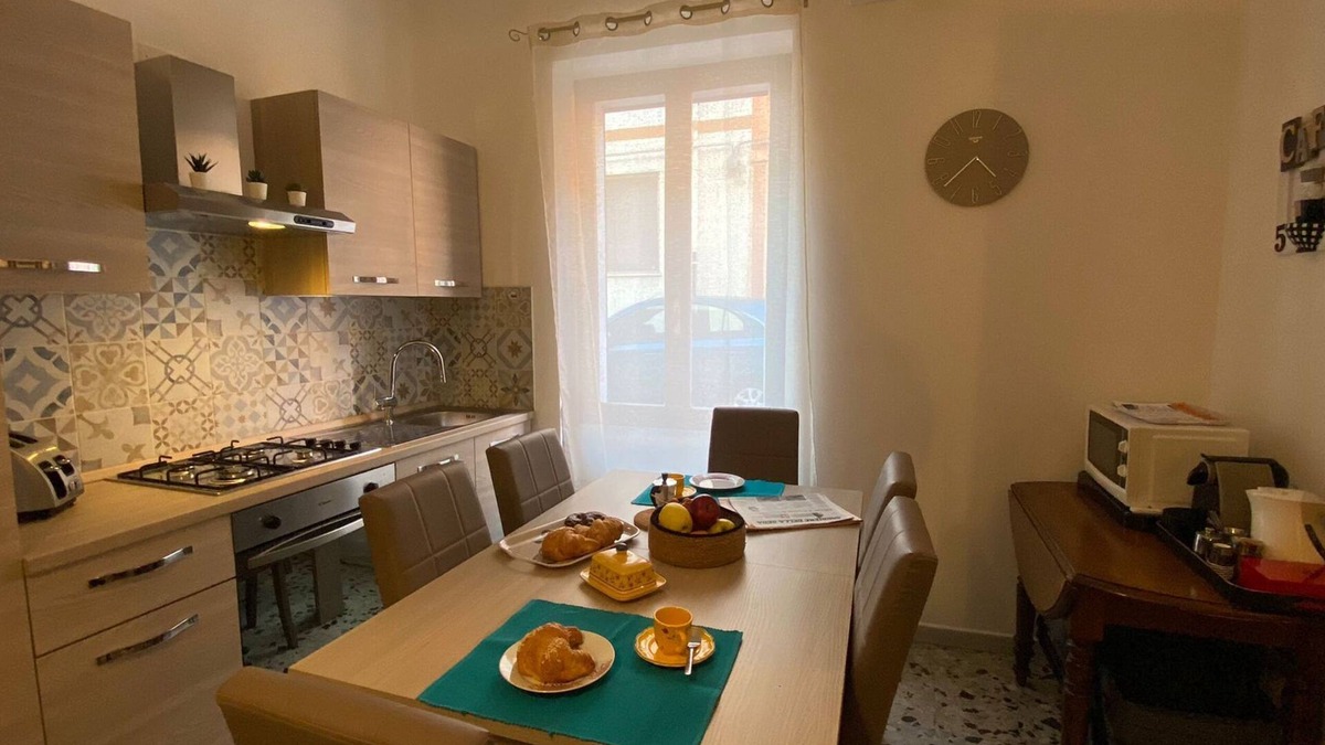 Porto Torres Apartment | Elegant three room apartment in Porto Torres