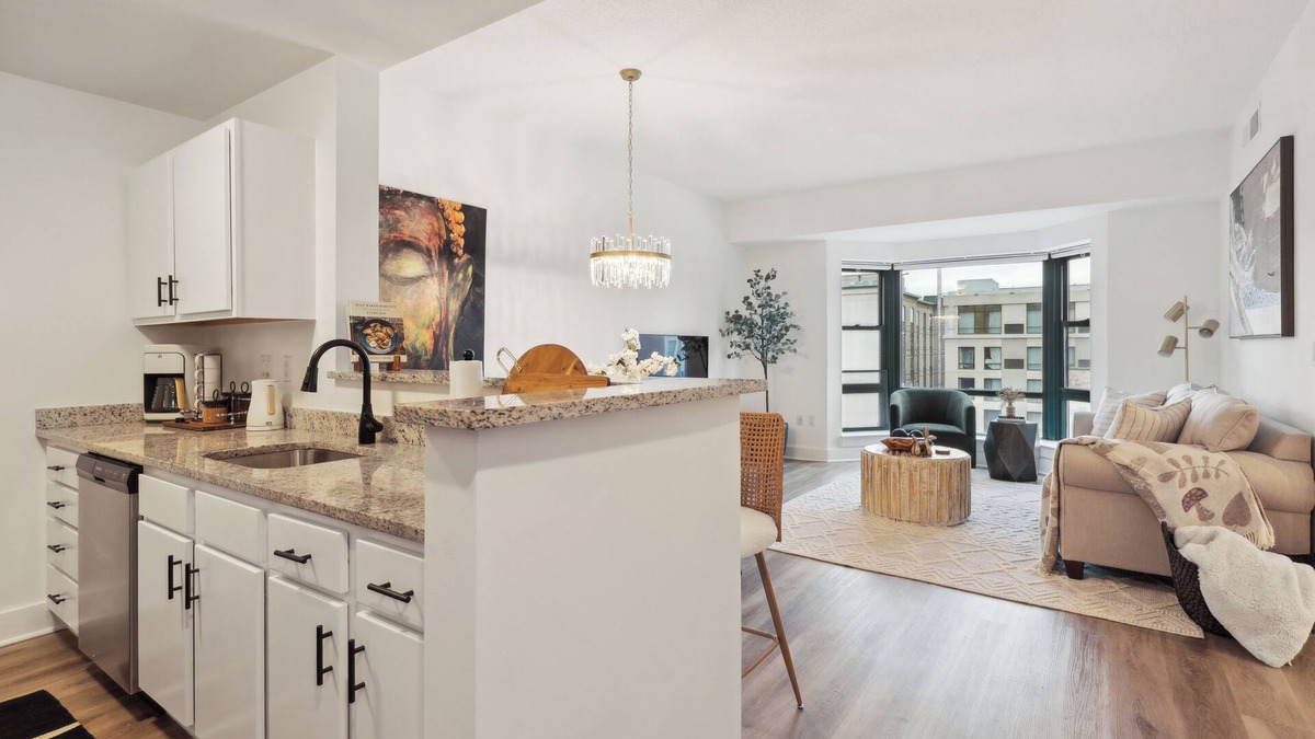 Downtown Apartment | Elegant Urban Living Downtown Stamford