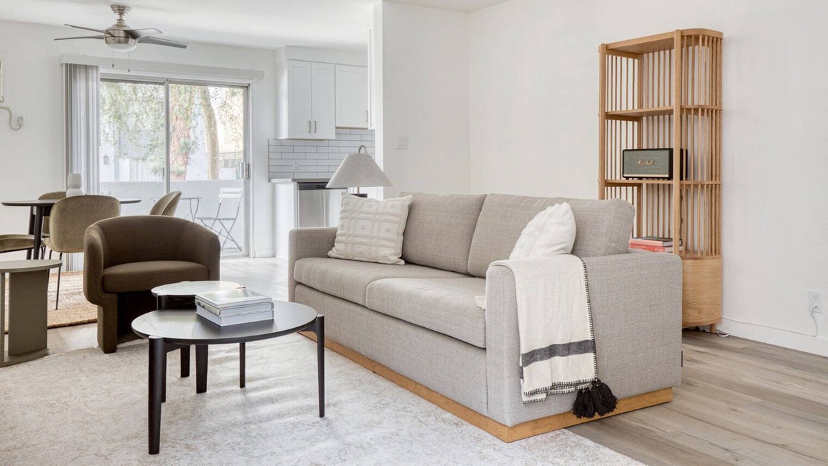 Valley Village Apartment | Elegant Valley Village 1BR w/ Pool, BBQ, near Ventura Blvd, by Blueground