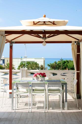 Alcamo Marina Villa | Elegant Villa with Private Pool in Alcamo Marina – Sea View