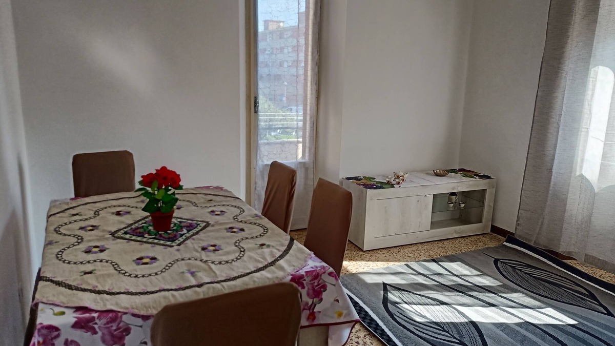 Piombino Apartment | Elegante e luminoso trilocale a 5 minuti dal mare