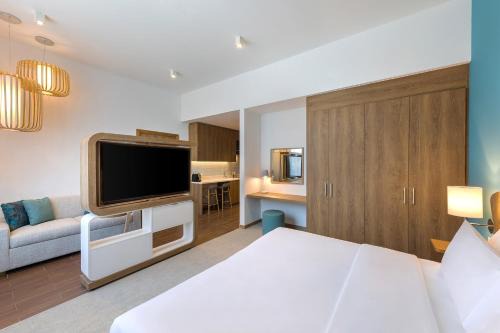 Bur Dubai Hotel | Element Al Mina, Dubai Jumeirah