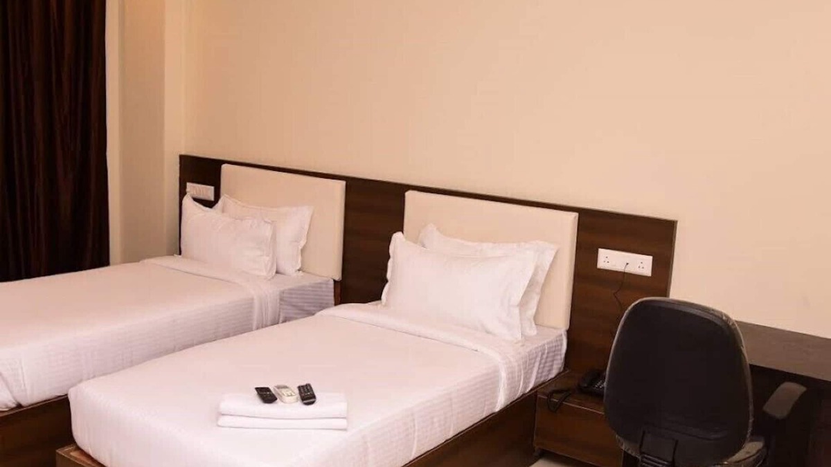 Lakshminarayana Pura Apartment | Elephant Suites Brookefield # 22