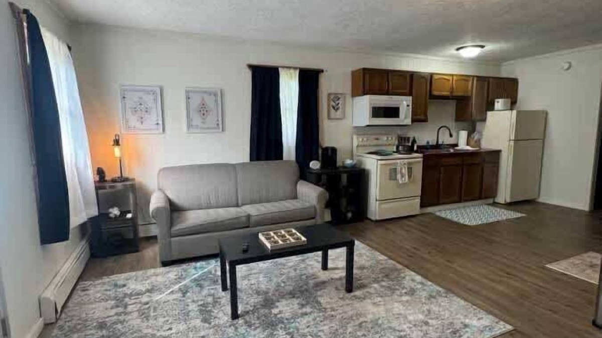 Bessemer Condo | Elevated Ski Chalet at Powderhorn Mountain