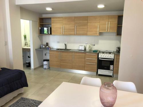 Cipolletti Apartment | Elio VII Suite