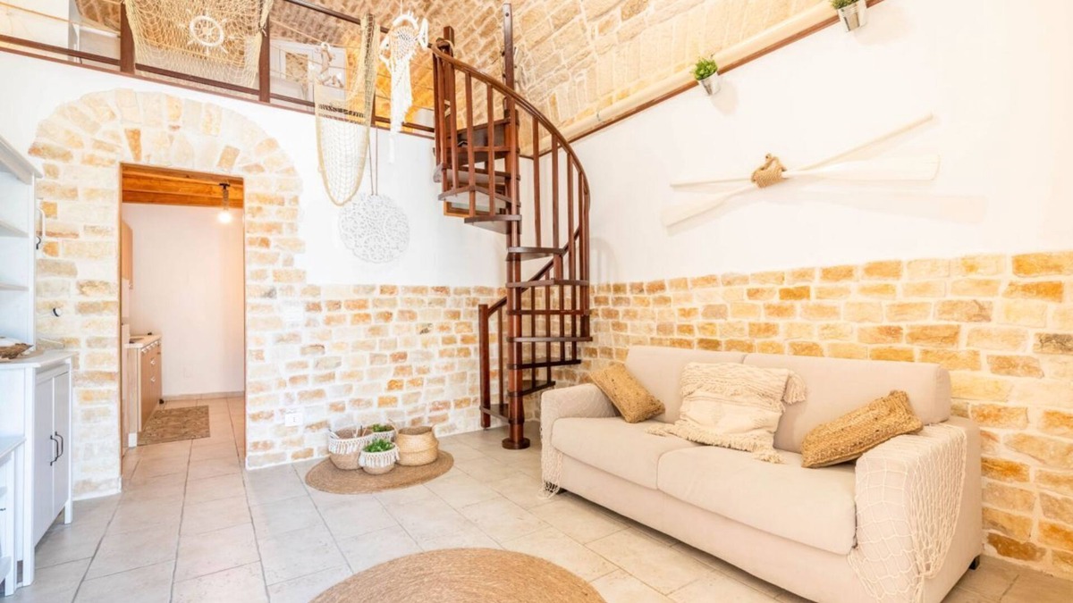 Giovinazzo Apartment | Elisa - Inside a 500 years old tower
