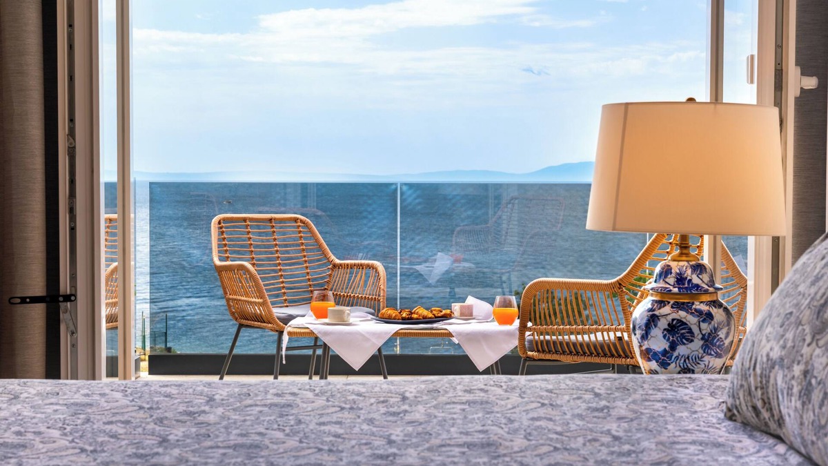 Rijeka Apartment | Elisabeth Seaview Apartment- Elegant Stay near Opatija