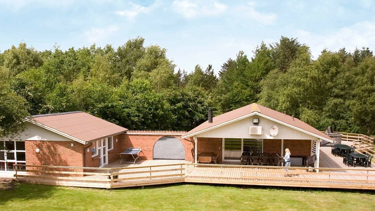 Vester Grønning House | Elite Holiday Home in Roslev Denmark with Sauna