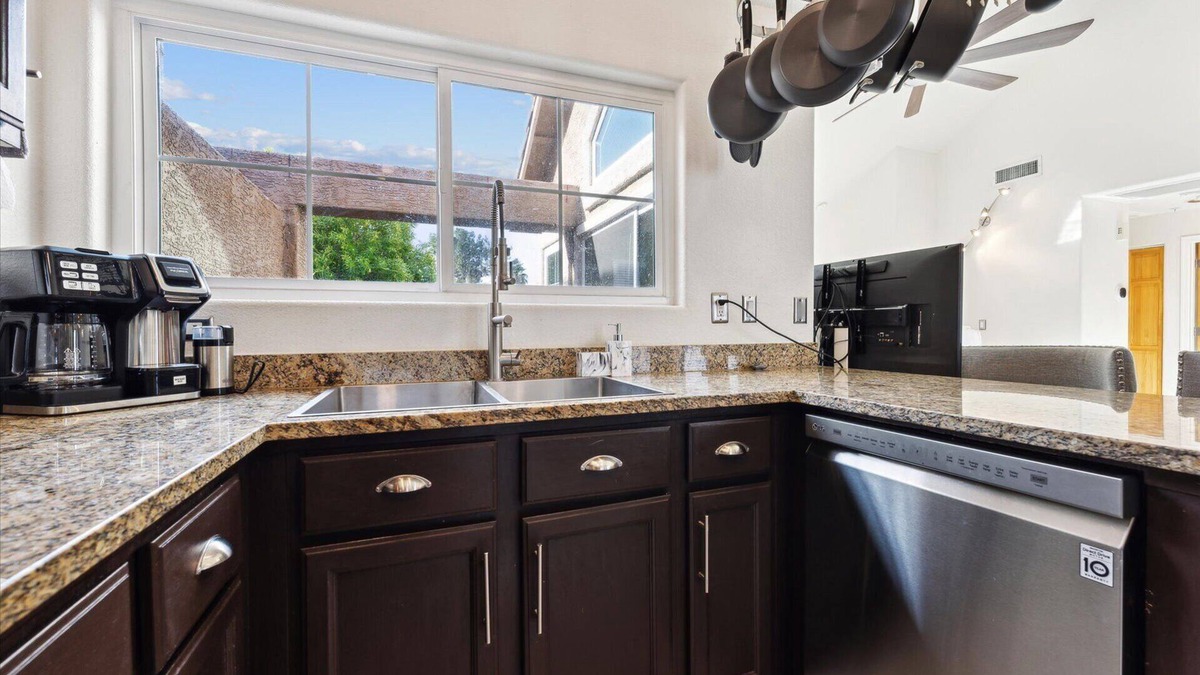Val Vista Lakes Condo | Elite Lakeside Oasis in Gilbert